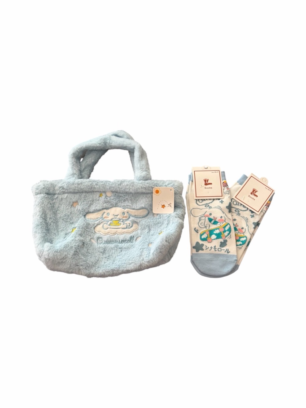 NWT-Sanrio Cinnamoroll Light Blue Plush Tote Bag & two pair of Socks